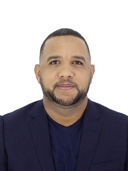 Tec. Ronny Álvarez